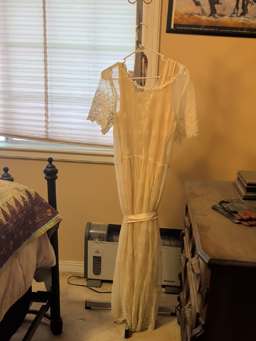 Ivory Lace Maxi Dress